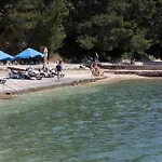With Parking Space Palit, Rab - 24800 Διαμέρισμα Ραμπ