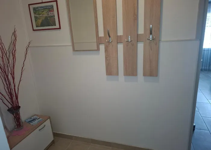 Appartamento With Parking Space Palit, Rab - 24800 *