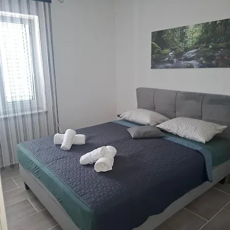 With Parking Space Palit, Rab - 24800 Apartament Rab Town