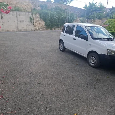 Apartmán With Parking Space Palit, Rab - 24800 *