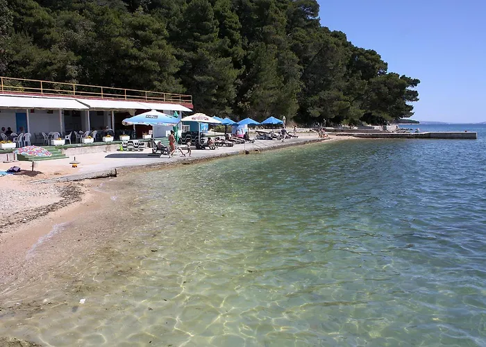 아파트 With Parking Space Palit, Rab - 24800 *